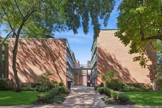 840 Michigan Avenue 10, Evanston, IL 60202