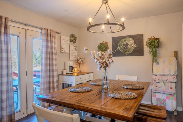 95 Kim Gay Lane, Mckee, KY 40447