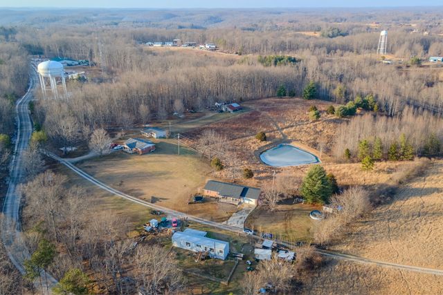 95 Kim Gay Lane, Mckee, KY 40447