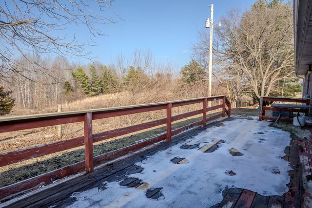 95 Kim Gay Lane, Mckee, KY 40447