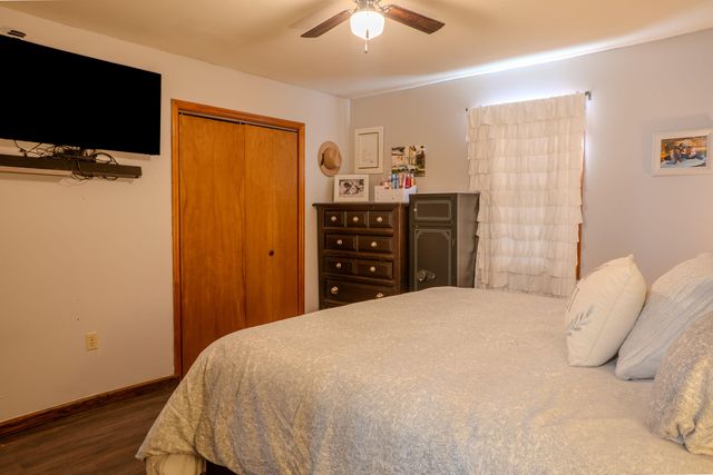 95 Kim Gay Lane, Mckee, KY 40447