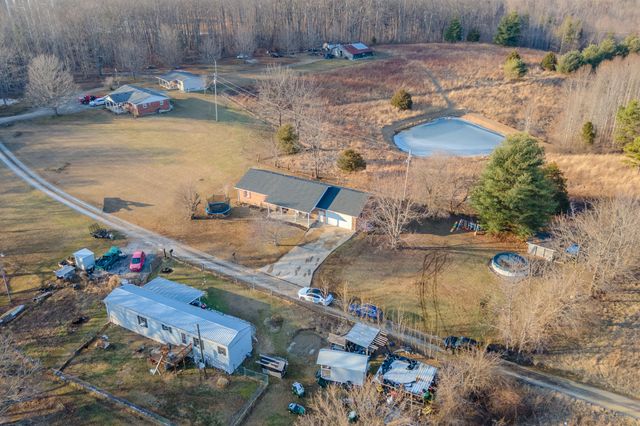 95 Kim Gay Lane, Mckee, KY 40447