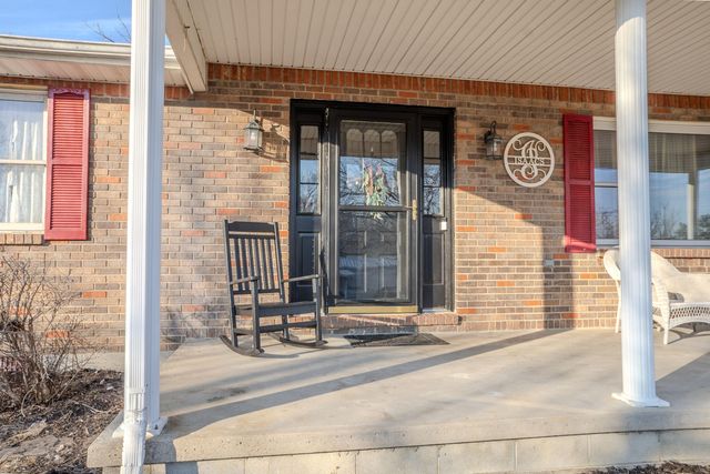 95 Kim Gay Lane, Mckee, KY 40447