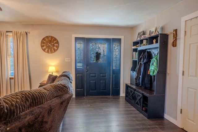 95 Kim Gay Lane, Mckee, KY 40447