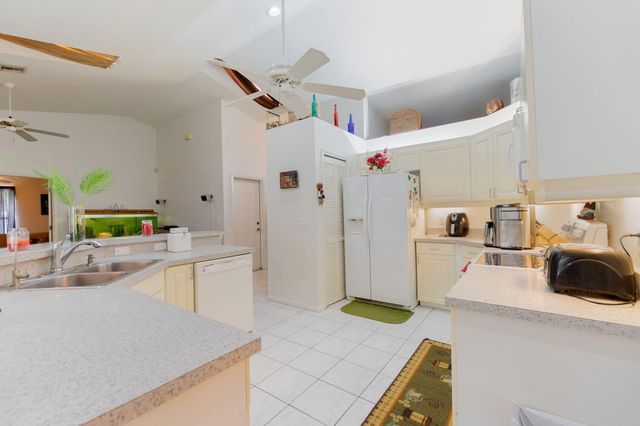 15578 89th Place N, The Acreage, FL 33470