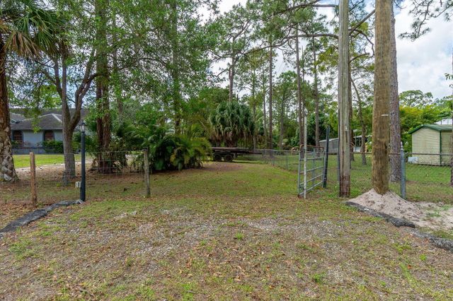 15578 89th Place N, The Acreage, FL 33470