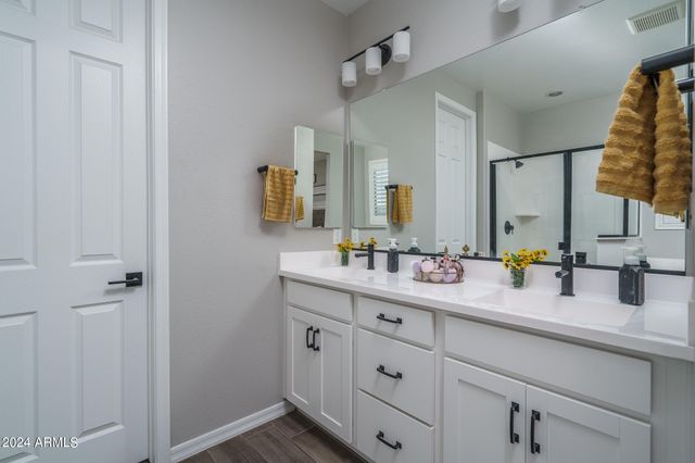 11987 S 172ND Avenue, Goodyear, AZ 85338