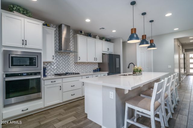 11987 S 172ND Avenue, Goodyear, AZ 85338