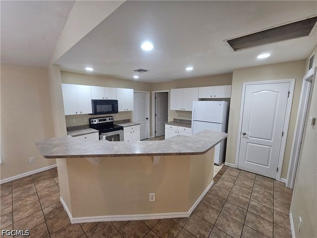 744 Burns AVE S, Lehigh Acres, FL 33974