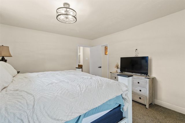 180 Jordan Road, Point Blank, TX 77364