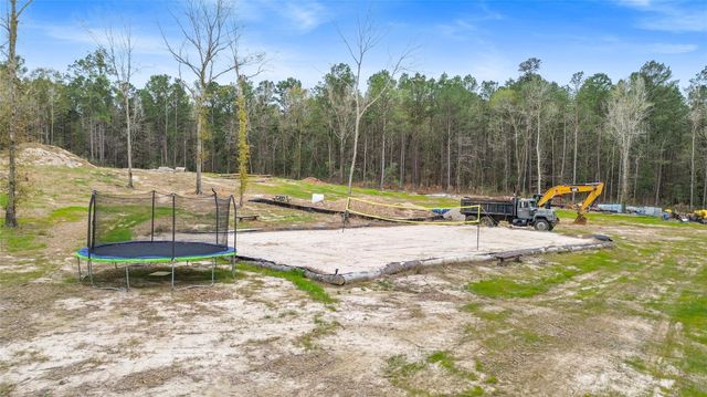 180 Jordan Road, Point Blank, TX 77364