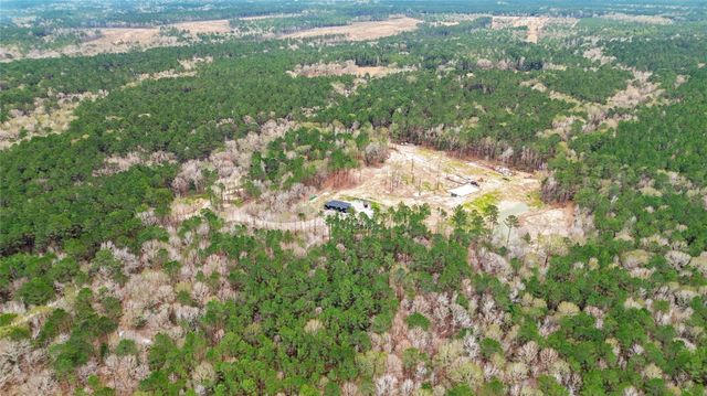 180 Jordan Road, Point Blank, TX 77364