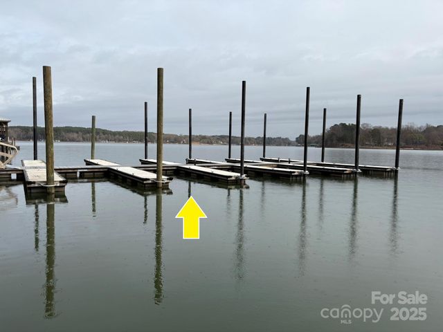 300 Brookridge Drive, Mount Holly, NC 28120