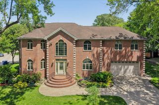 238 Westmoreland Drive, Wilmette, IL 60091