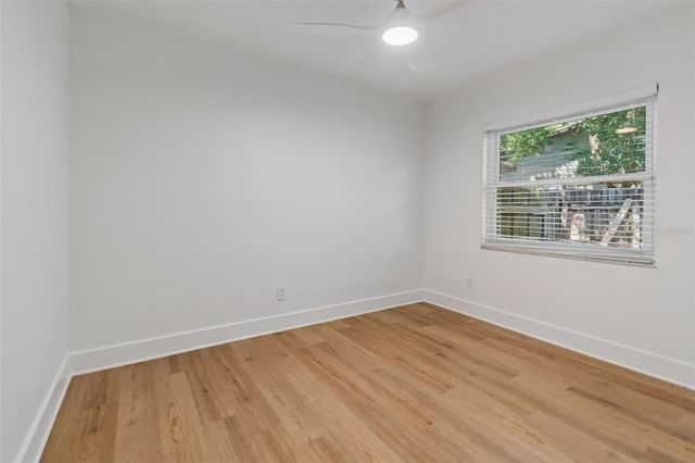 16205 SAWGRASS CIRCLE, Tampa, FL 33624