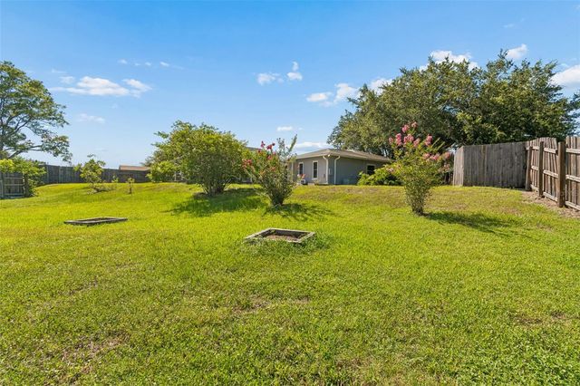 16205 SAWGRASS CIRCLE, Tampa, FL 33624