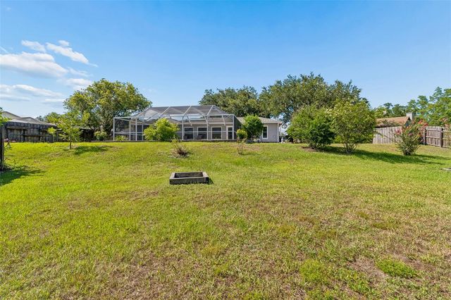 16205 SAWGRASS CIRCLE, Tampa, FL 33624