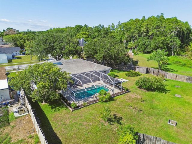 16205 SAWGRASS CIRCLE, Tampa, FL 33624