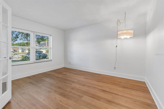 16205 SAWGRASS CIRCLE, Tampa, FL 33624