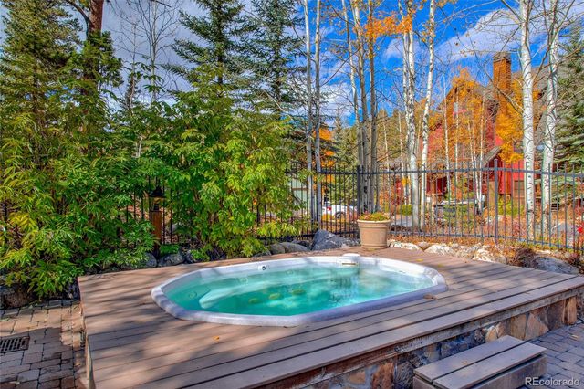 97 Lake Ridge Circle 1854, Dillon, CO 80435