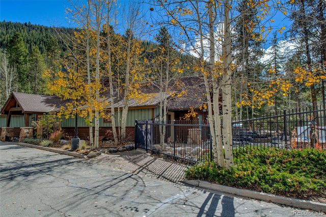 97 Lake Ridge Circle 1854, Dillon, CO 80435