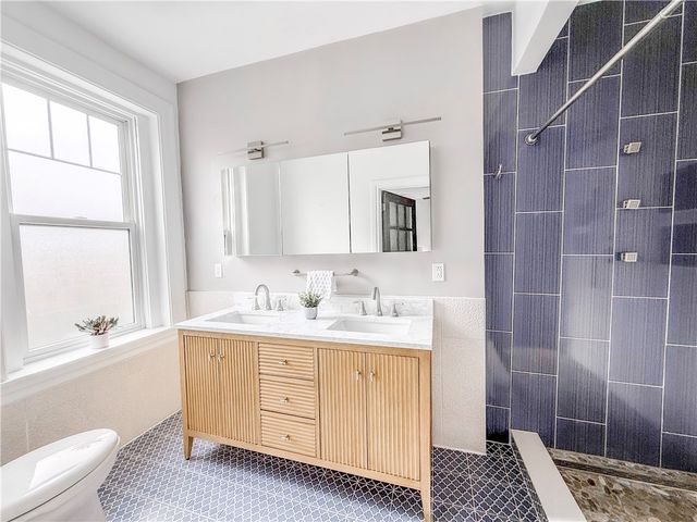 606 N Euclid Ave, East Liberty, PA 15206