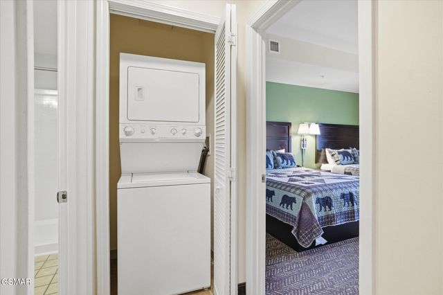 225 Collier Drive, Unit 2410, Sevierville, TN 37862