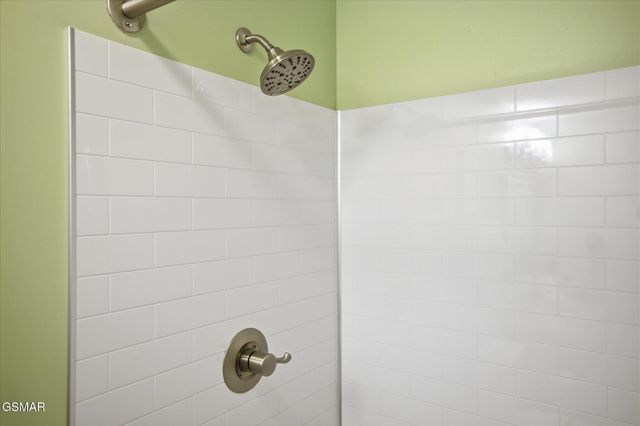 225 Collier Drive, Unit 2410, Sevierville, TN 37862