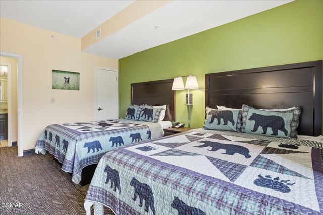 225 Collier Drive, Unit 2410, Sevierville, TN 37862