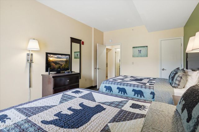 225 Collier Drive, Unit 2410, Sevierville, TN 37862