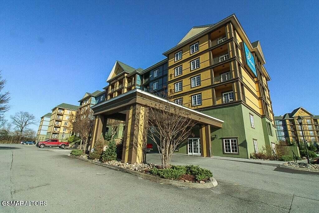 225 Collier Drive, Unit 2410, Sevierville, TN 37862