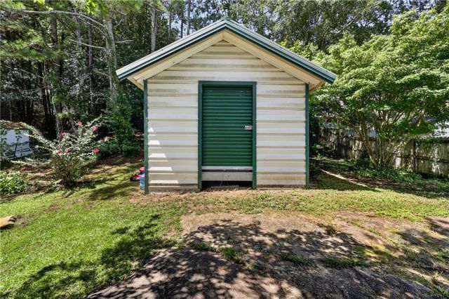 705 Allens Landing Drive, Lawrenceville, GA 30045