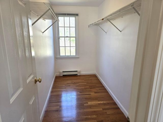 31 Falling Leaf Ln, Barnstable, MA 02655