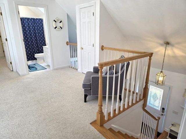 31 Falling Leaf Ln, Barnstable, MA 02655