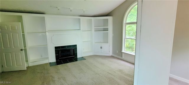 445 Houghton Road, Sagamore Hills, OH 44067