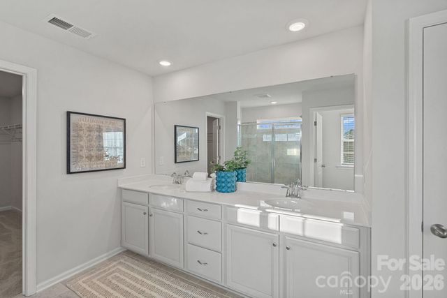 17519 Snug Harbor Road, Charlotte, NC 28278