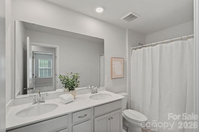 17519 Snug Harbor Road, Charlotte, NC 28278