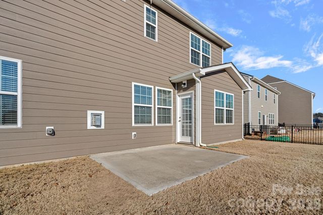 17519 Snug Harbor Road, Charlotte, NC 28278