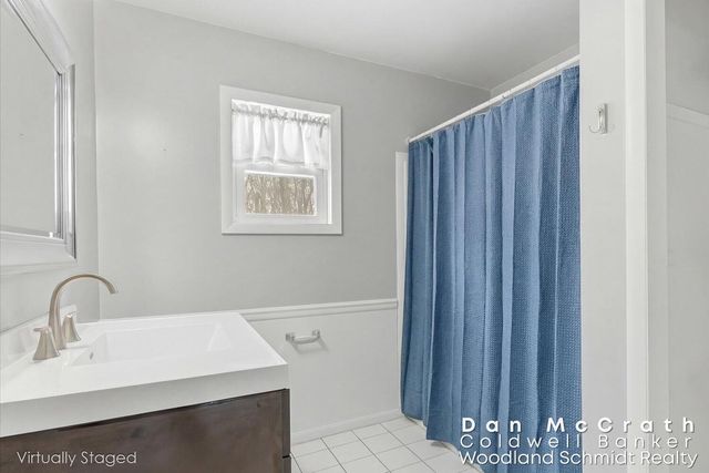 9811 N 28th Street, Richland, MI 49083