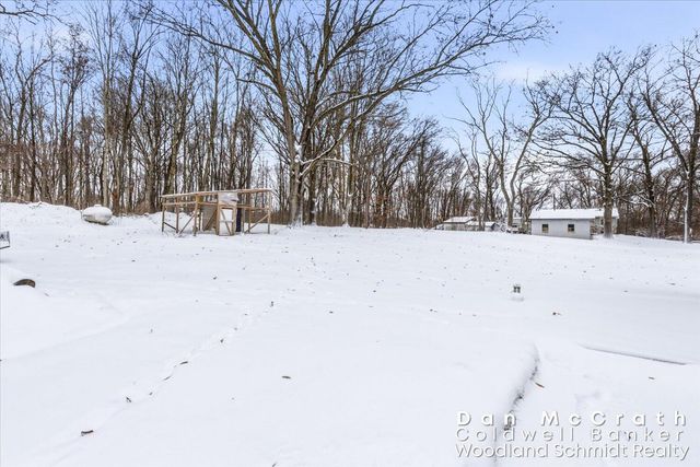 9811 N 28th Street, Richland, MI 49083