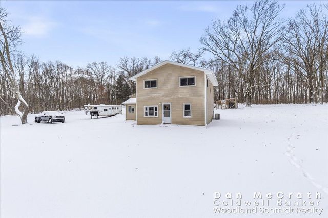 9811 N 28th Street, Richland, MI 49083