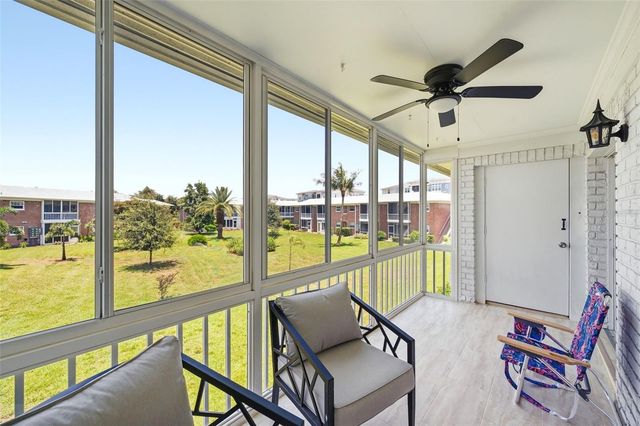 3595 40TH AVENUE S 3, St Petersburg, FL 33711