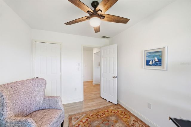 3595 40TH AVENUE S 3, St Petersburg, FL 33711