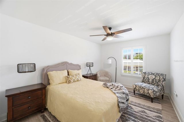 3595 40TH AVENUE S 3, St Petersburg, FL 33711