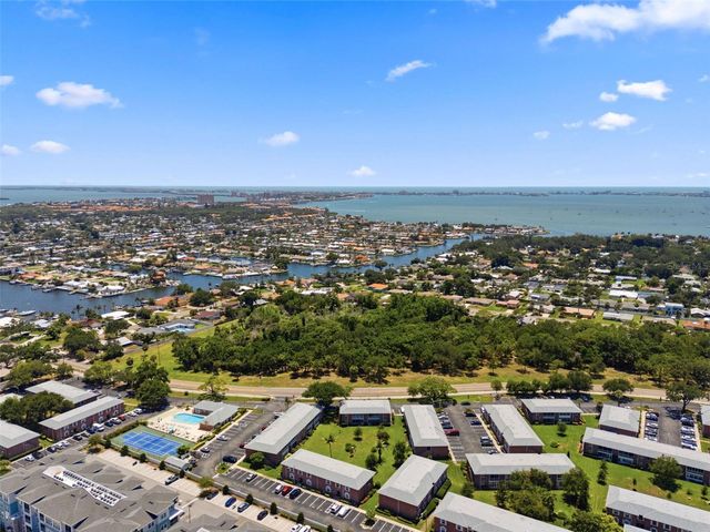 3595 40TH AVENUE S 3, St Petersburg, FL 33711
