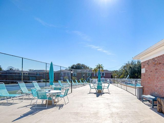 3595 40TH AVENUE S 3, St Petersburg, FL 33711