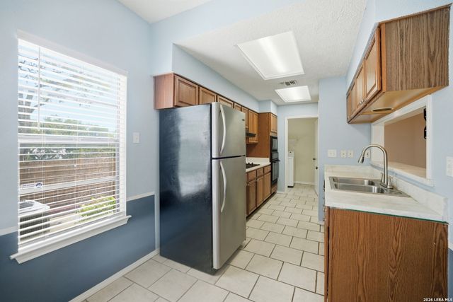 11001 Wurzbach Rd Apt 105, San Antonio, TX 78230
