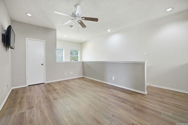 11001 Wurzbach Rd Apt 105, San Antonio, TX 78230