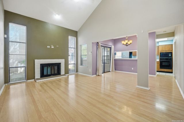 11001 Wurzbach Rd Apt 105, San Antonio, TX 78230