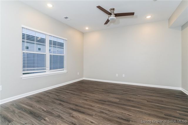 2059 N Sarah Drive, Jeffersonville, IN 47130